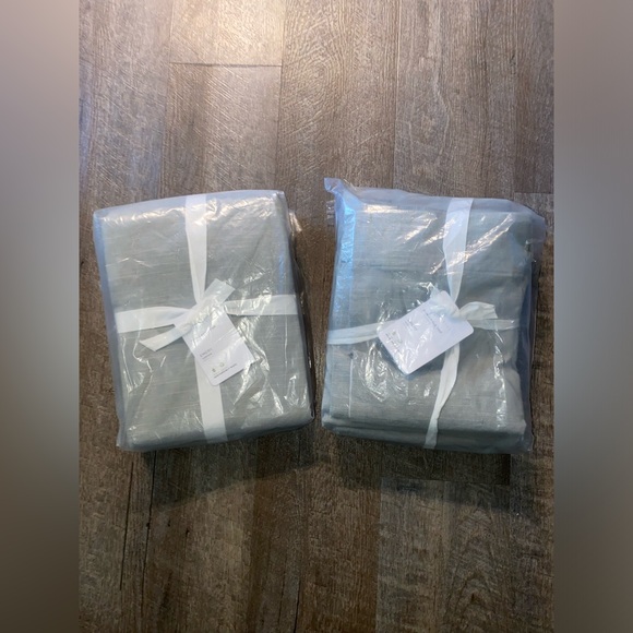 Pottery Barn Custom Emery linen 3 in 1 pole top curtains in flagstone - Picture 12 of 12